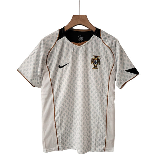 Portugal 2004 Maillot Rétro Extérieur