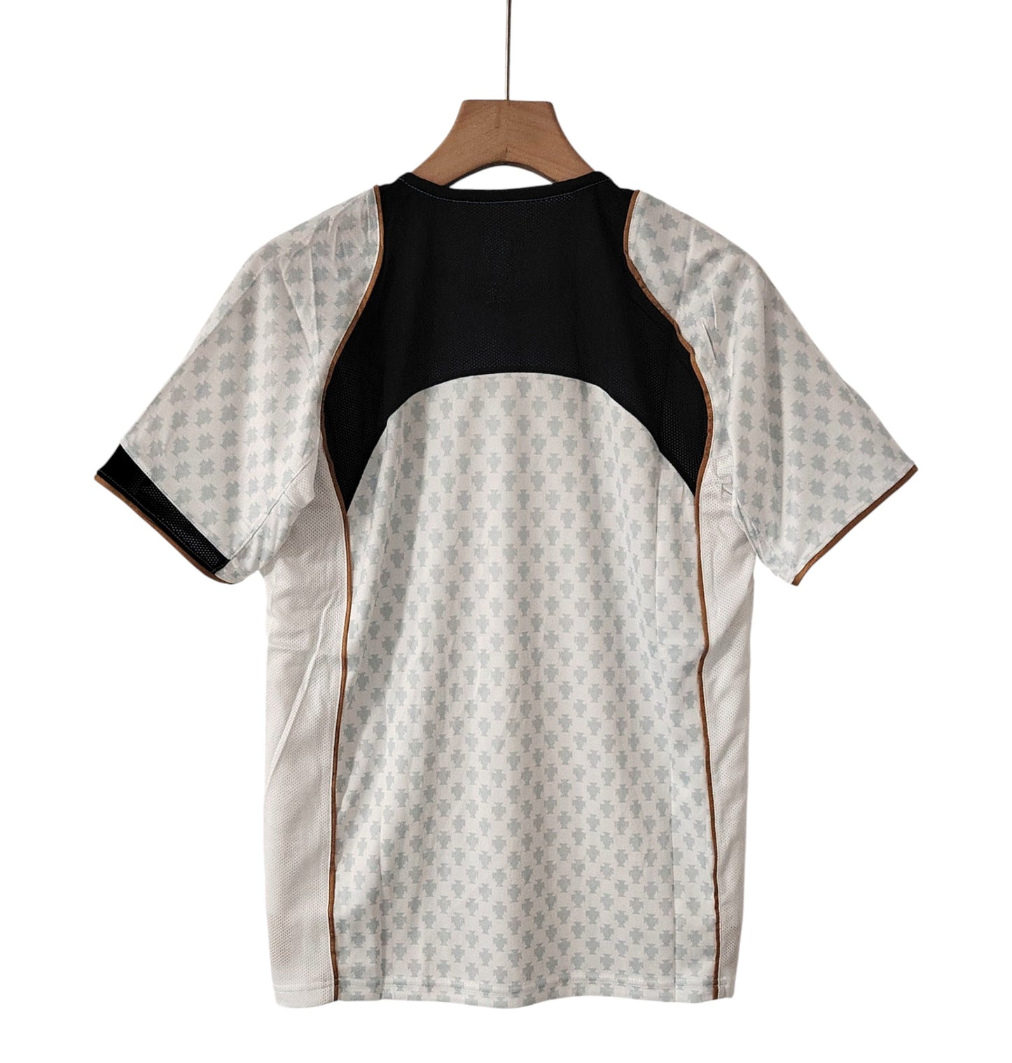 Portugal 2004 Maillot Rétro Extérieur